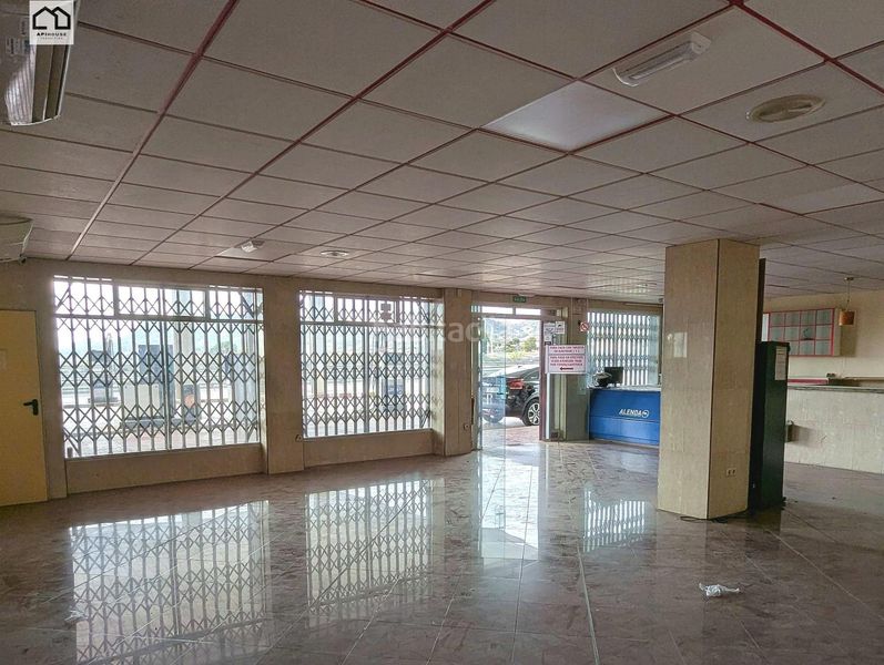 Foto d1d306d3-4fc2-4730-99c5-f32c7559ae7c. Local comercial a Monforte del Cid