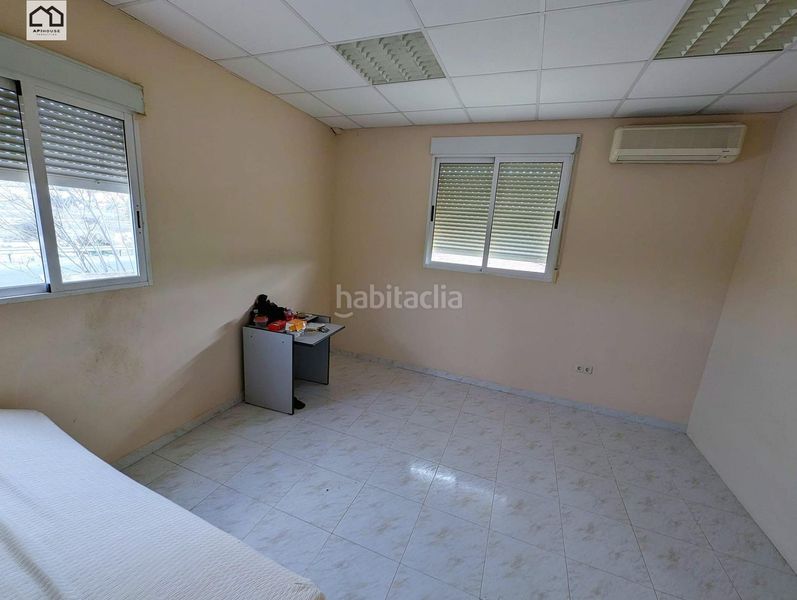 Foto fe33dd42-9ffc-4d12-9747-e30d36bdd3af. Local comercial a Monforte del Cid