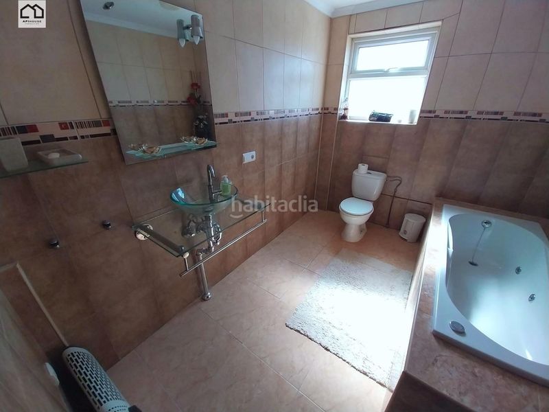 Foto 1bff1d9a-f664-4e8c-963a-f6a00f615e23. Casa amb piscina a Albatera