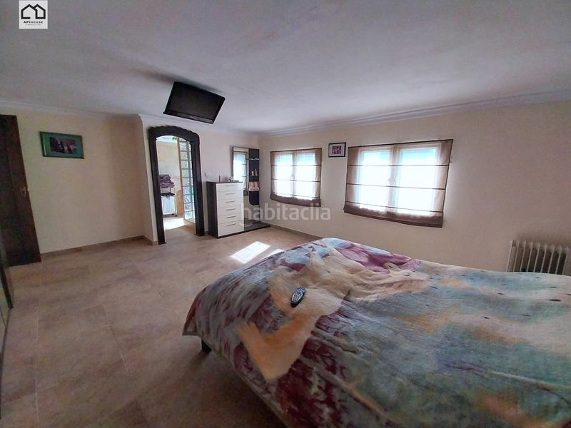 Foto 1e4b0a1a-7215-47e4-a045-2871a01e7393. Casa amb piscina a Albatera