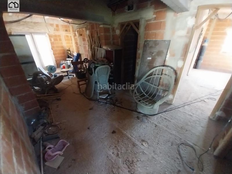 Foto a14e4618-f53b-41d4-9fc2-13bbd0b6f257. Casa amb piscina a Albatera