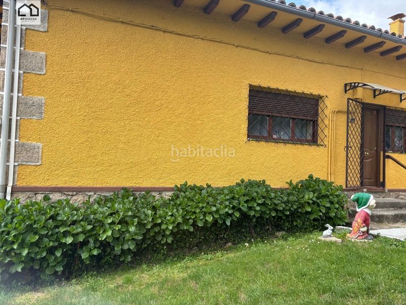 Foto 221309d1-5b2d-41c4-8709-3a7f76b2e3b0. Xalet amb piscina a Gavilanes