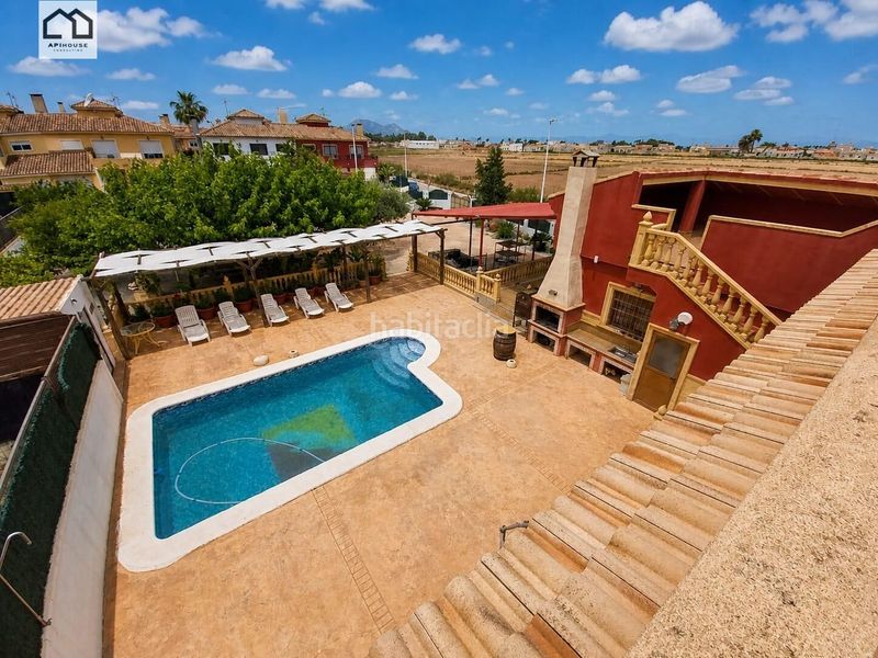 Foto 1121c323-c2f2-432a-b209-d2782e9c53b5. Casa amb aparcament piscina a Almoradí
