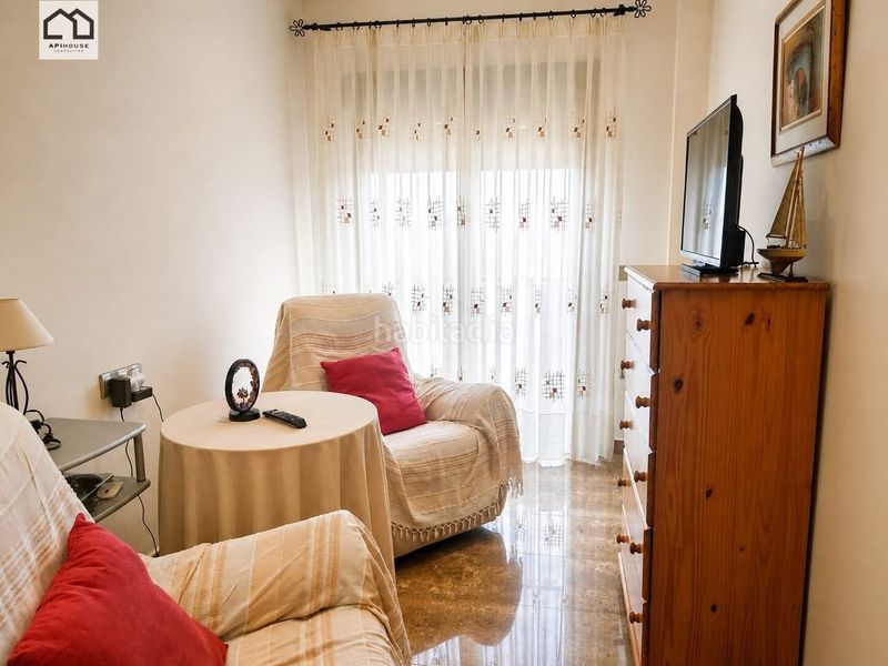 Foto d2355762-a304-41b5-90e3-6613bd03878d. Casa amb aparcament piscina a Almoradí