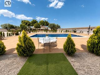 Affitto Casale in Dolores. Cortijo exclusivo en dolores  opción venta a plazos  más de 13.2
