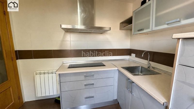 Foto ae877f72-6509-46ed-9c84-e1e65e530aa1. Pis a Santa Olalla