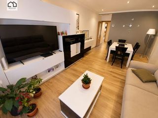 Appartement à Ciutat Universitària. Apihouse vende con posibilidad de venta a plazos, espectacular p