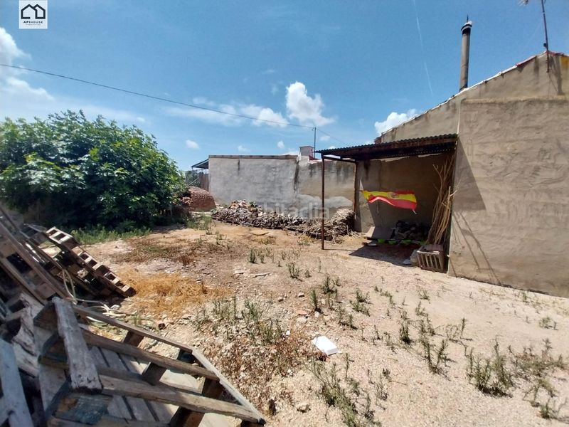 Foto b498b2fc-11f7-4b00-a75a-dbca020c2f40. Casa amb aparcament a Benejúzar
