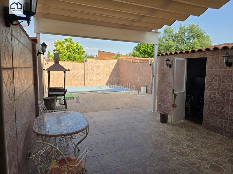 Foto 5c46fece-9be9-4c20-a581-2c280d70955a. Casa adossada amb piscina a Cerralbos (Los)