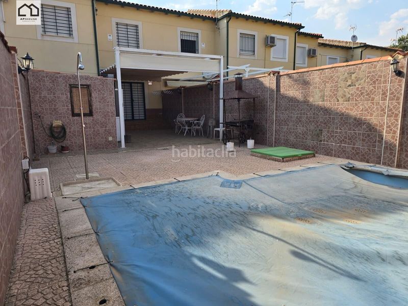 Foto e1518438-b393-4178-b72c-b1e974e54e22. Casa adossada amb piscina a Cerralbos (Los)
