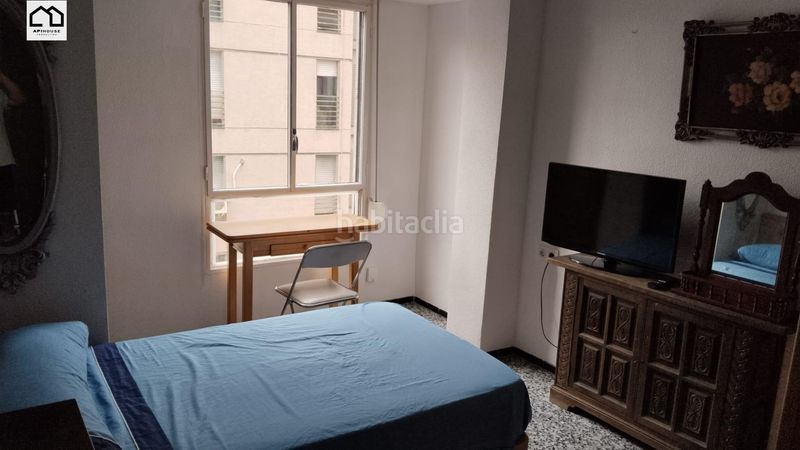 Foto 1373b9c6-a119-4864-adc0-b87b2b072886. Apartament a Reina Victoria - Miguel Hernández Elche / Elx
