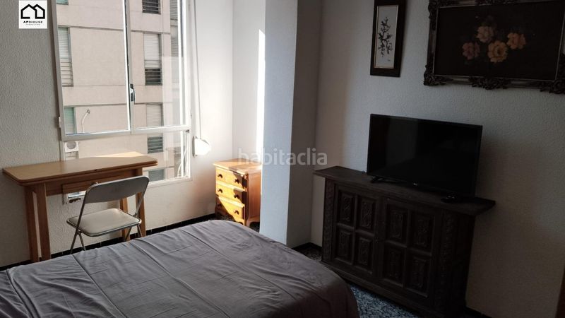 Foto 39765638-144f-4c76-80f7-5564d3a5b96c. Apartament a Reina Victoria - Miguel Hernández Elche / Elx