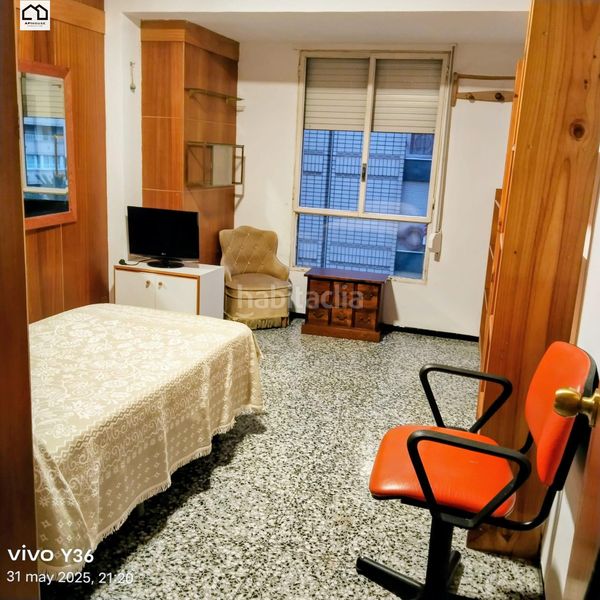 Foto 6499b03b-19f3-4322-885f-8ad5032d9ccf. Apartament a Reina Victoria - Miguel Hernández Elche / Elx