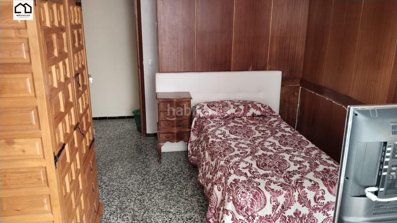 Foto cc74141a-bf0a-4a66-a384-3c198d9b09c7. Apartament a Reina Victoria - Miguel Hernández Elche / Elx