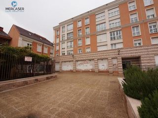 Business premise in Plaza Quinta de Cervantes
