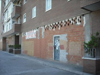 Locale commerciale in Camino DE LA ESGARAVITA