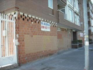 Location Local commercial  De la esgaravita. Local comercial de 260 m2, en camino de la esgaravita
