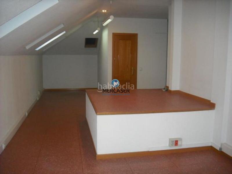 Foto f10c2d69-1c7a-4ab2-9b69-a5e2636386fd. Alquiler oficina  en edificio muy representativo. plaza españa en Alcalá de Henares