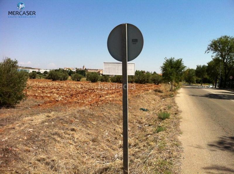 Foto bf4edd79-b5b0-4bb0-b411-4e8ebb78f283. Terreno residenziale in Cabanillas del Campo