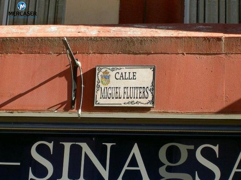 Foto 4d721d1a-f5af-4f3a-ae2c-21c6ff34e6b2. Local comercial local en venta en calle miguel fluiters, 41, en Guadalajara