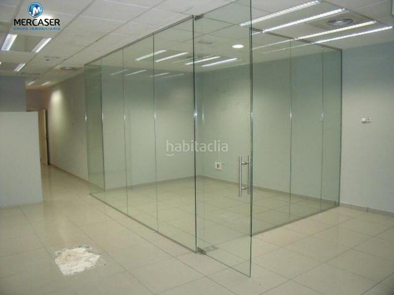 Foto 6a25aa3c-4797-400c-aa5b-d1bb9de48eb2. Local comercial local en venta en calle miguel fluiters, 41, en Guadalajara