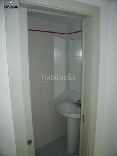 Foto c15c24c4-c605-4709-bb36-74d0819453e0. Local comercial local en venta en calle miguel fluiters, 41, en Guadalajara