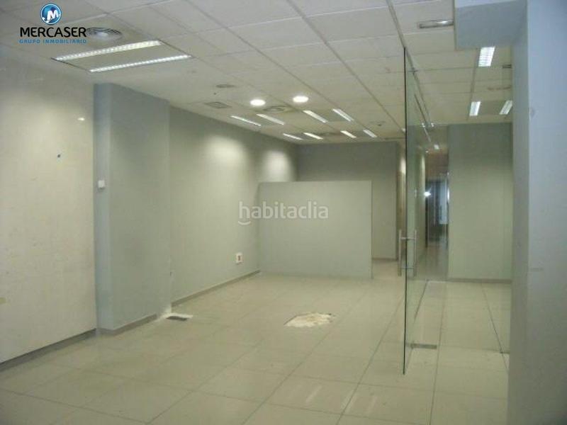 Foto fe05a1e3-4142-4c30-aa96-621f67c26ae9. Local comercial local en venta en calle miguel fluiters, 41, en Guadalajara