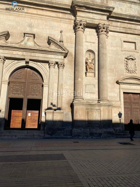 Foto 494f928f-c4b6-41b7-885e-1667736fd576. Affitto ufficio con riscaldamento in Casco Histórico Alcalá de Henares