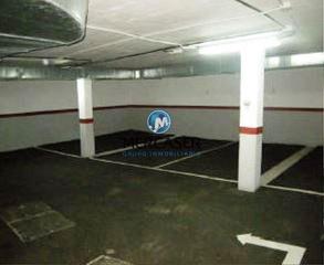 Car parking  Caz. Garaje coche en venta en avda. cuesta del caz, 1012, mejorada de