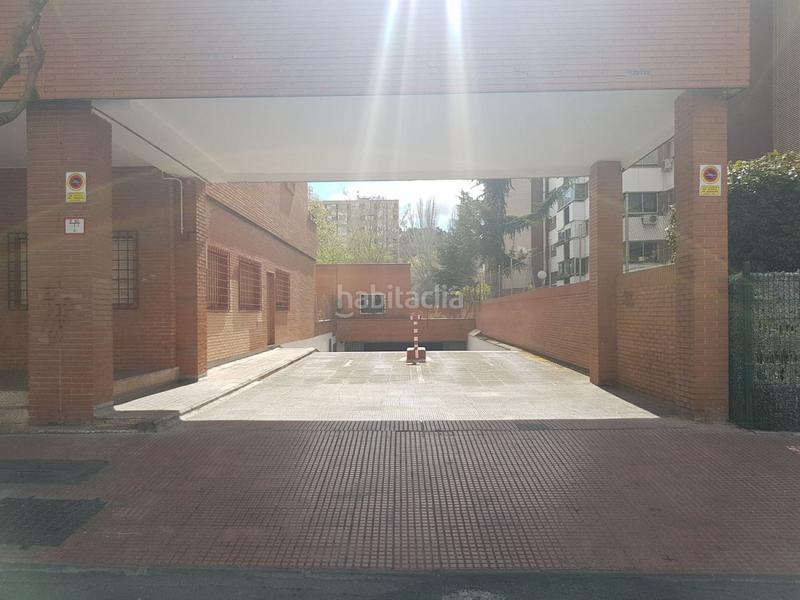 Foto 5bc76fa5-9063-41b4-927a-1309ff09e117. Miete autoparkplatz in Val Alcalá de Henares