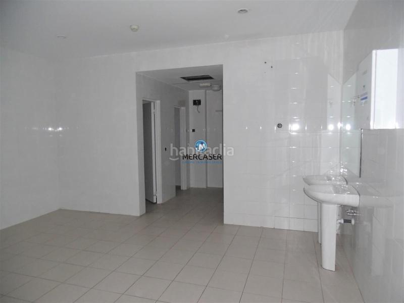 Foto 6b6c0d63-5aa4-41ac-a19a-5f90b4297f32. Capannone industriale in Virgen del Rosario Torrejón de Ardoz