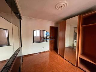 Appartement à Centro - Barrio las Doscientas. Piso en venta en carretera alovera, 25, azuqueca de henares, gua