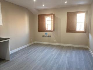 Lloguer Apartament a Casco Histórico. Apartamento en alquiler en zona centro de alclá de henares.