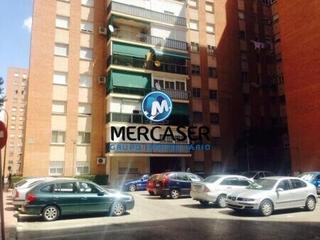 Flat in Venecia-Nueva Alcalá. Piso en venta de 3 dormitorio en zona nueva alcala