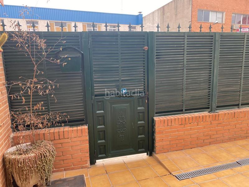 Foto 87ee8dde-6ece-4018-aee5-d9d672275398. Casa adossada amb aparcament a Meco pueblo Meco