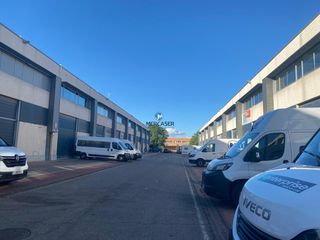 Alquiler Nave industrial en Calle ferrocarril 16. Nave en venta, calle ferrocarril. poligono neinor. meco