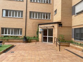 Lloguer Pis a Ensanche. Se alquila apartamento con garaje. calle villalbilla 4. alcalá d