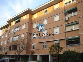 Pis en Reyes Cat�licos. Piso en venta, c n��ez de guzm�n, alcal� de henares, madrid