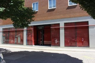 Local commercial à Calle LUIS DE MADRONA