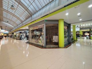 Local Comercial a De Los Poblados