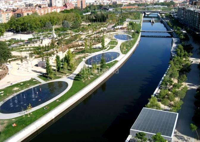 Foto 3a8ef54e-edf3-4096-9e84-e3b05d012be4. Dúplex a Comillas Madrid
