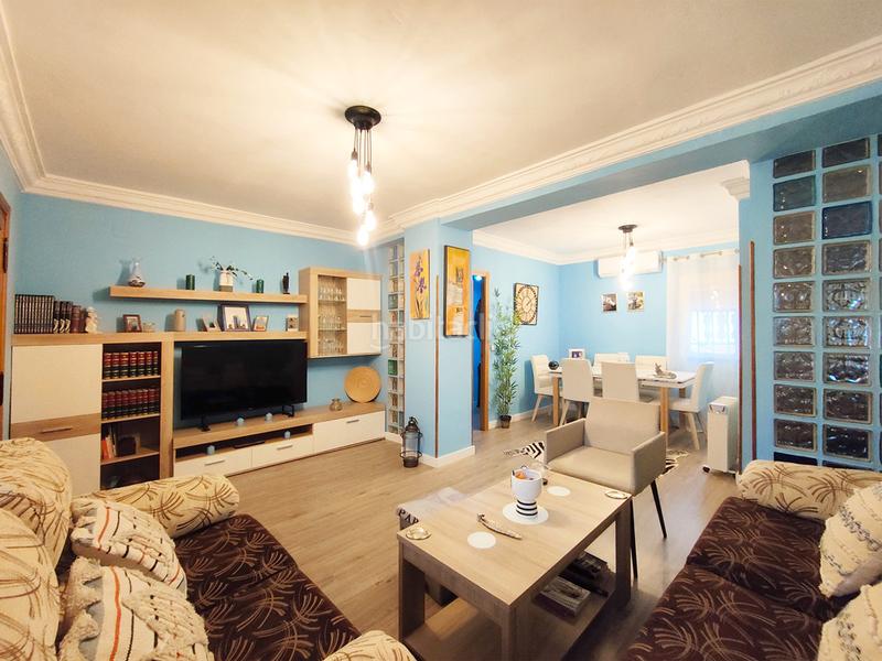 Foto 717bbf40-3bdb-43bf-9159-74e6c9a953a6. Casa con riscaldamento parcheggio piscina in Colmenar de Oreja