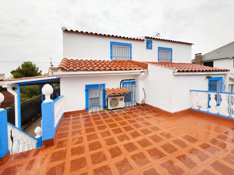 Foto 7ee47d98-a217-4ea4-af3c-113f715c451c. Casa con riscaldamento parcheggio piscina in Colmenar de Oreja