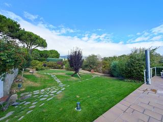Casa en Guadarrama. Chalet unifamiliar en guadarrama con maravillosas vistas