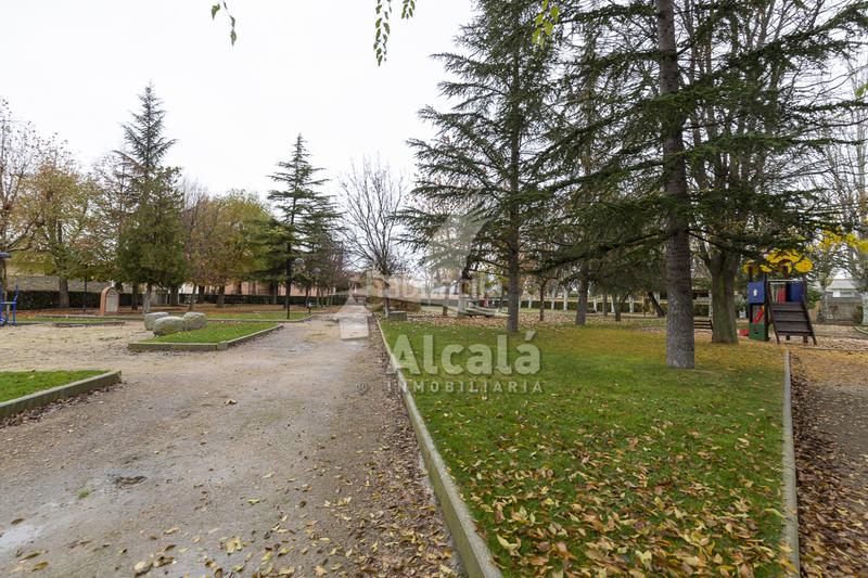 Foto ac0f1131-b354-41ec-bcdd-b42e60f625e8. Terreny residencial a Nieva