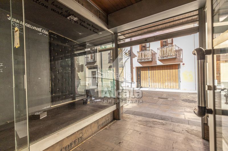 Foto 1ad4b38a-c7a2-4718-aa46-7adfd958bc95. Haus mit heizung in Casco Histórico Alcalá de Henares