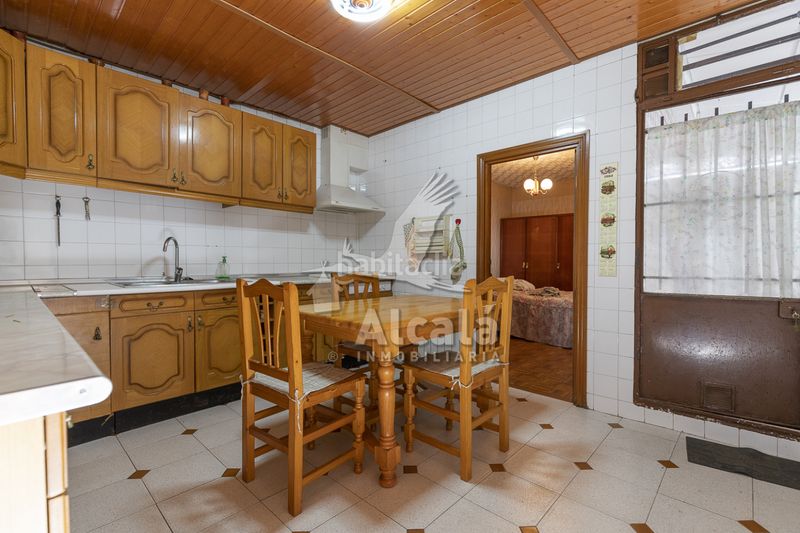 Foto d8351fa7-676d-41b8-85d3-addd9da776cb. Haus mit heizung in Casco Histórico Alcalá de Henares