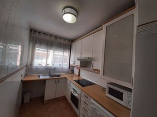 Rent Flat in Estación-Parque O´Donnell. Alcala inmobiliaria te ofrece en alquiler una estupenda vivienda