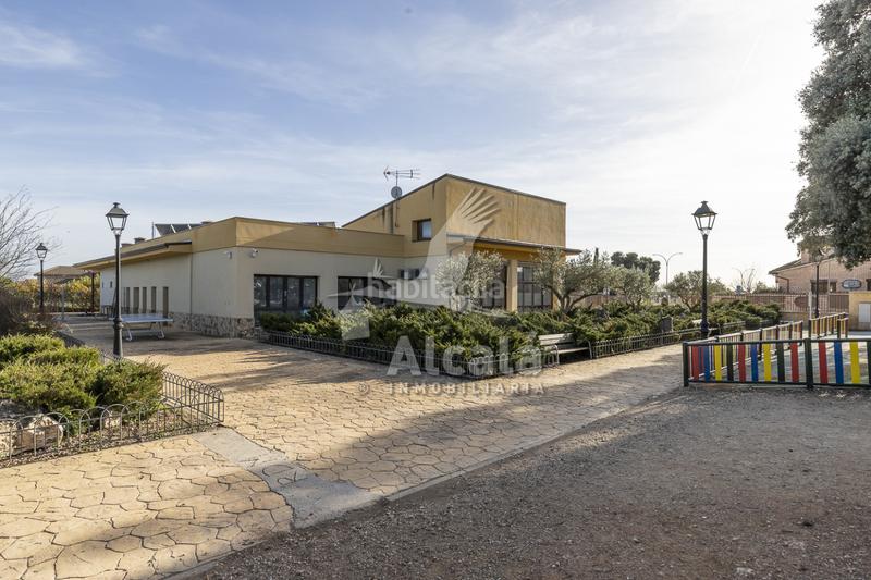 Foto 12e64bf5-2eb7-48b4-a195-609ed63d381e. Wohngrundstück in Chiloeches