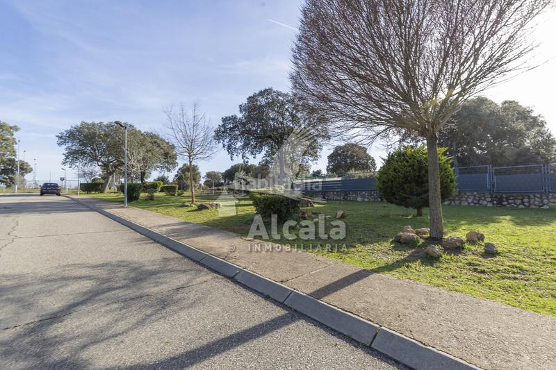 Foto 935ff952-f619-41f2-b01f-5bd574512362. Wohngrundstück in Chiloeches